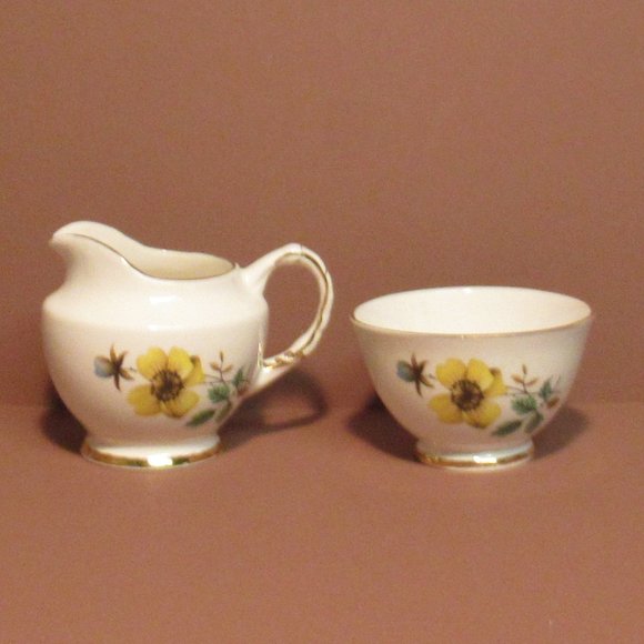 Delphine Bone China Mini Creamer & Sugar Dish - Picture 1 of 3